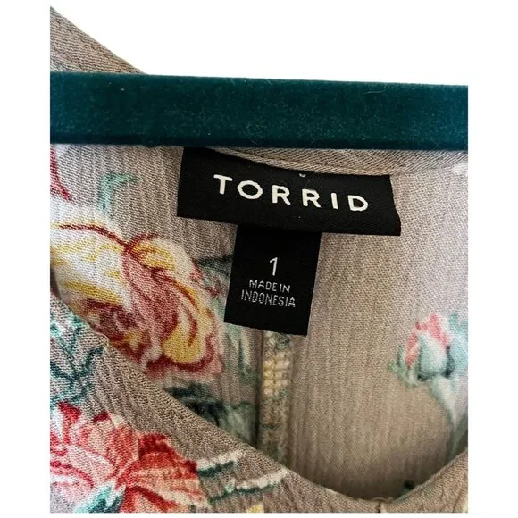Torrid Floral High-Low Top Dress Size 1 100% Rayon Gray Red & Yellow Flowers - Picture 2 of 15